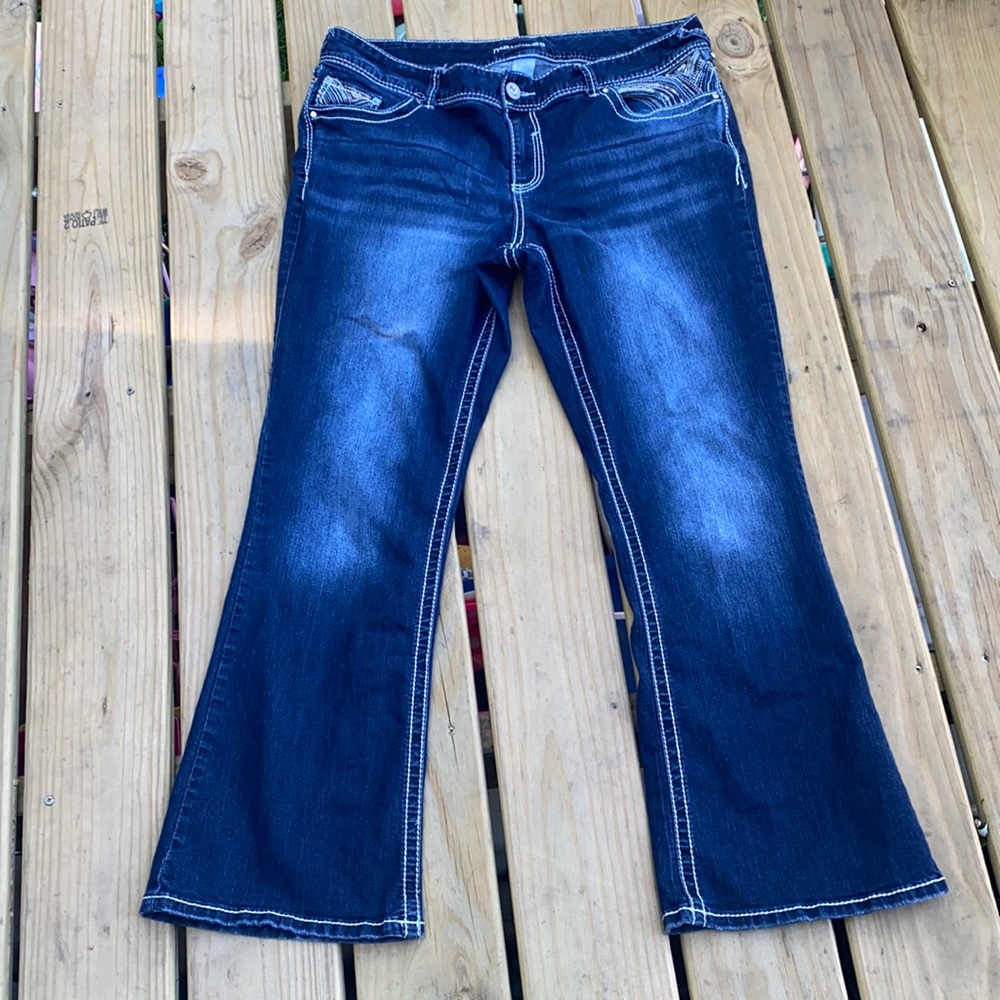 Maurices jeans
